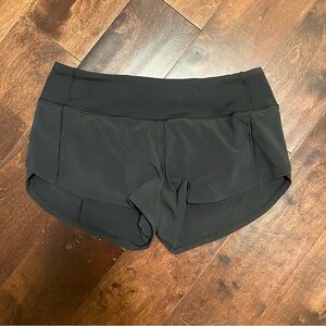 Lululemon Speed Up Low-Rise Lined Short 2.5", Black, size 4